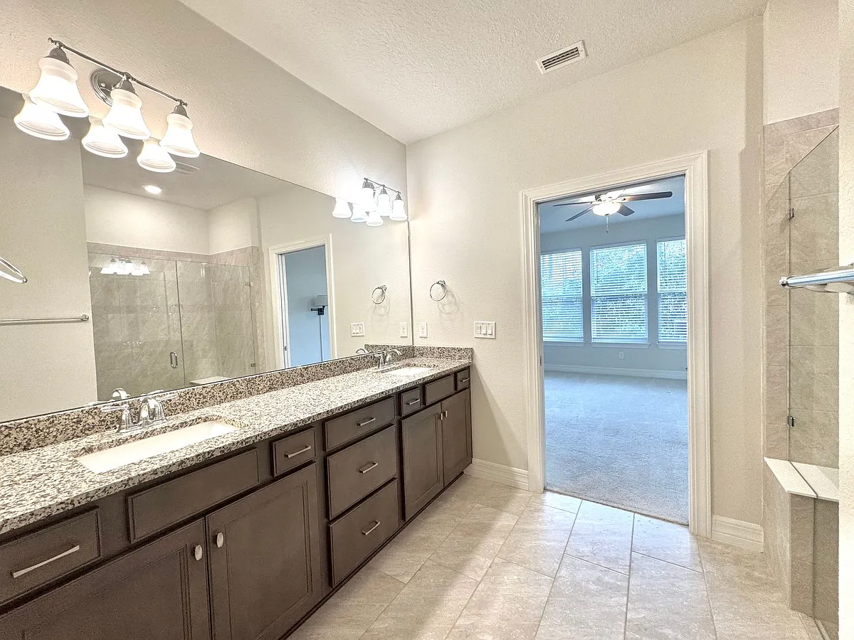 Building Photo - 56 Broadhaven Dr