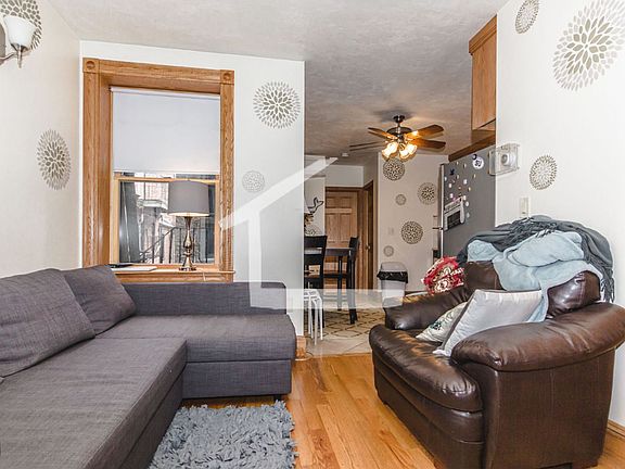2nd image of 5 Phillips St APT 3