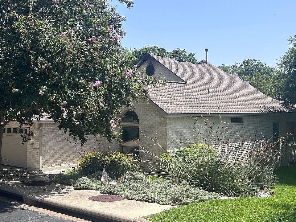 1st image of 222 E Creekview Dr