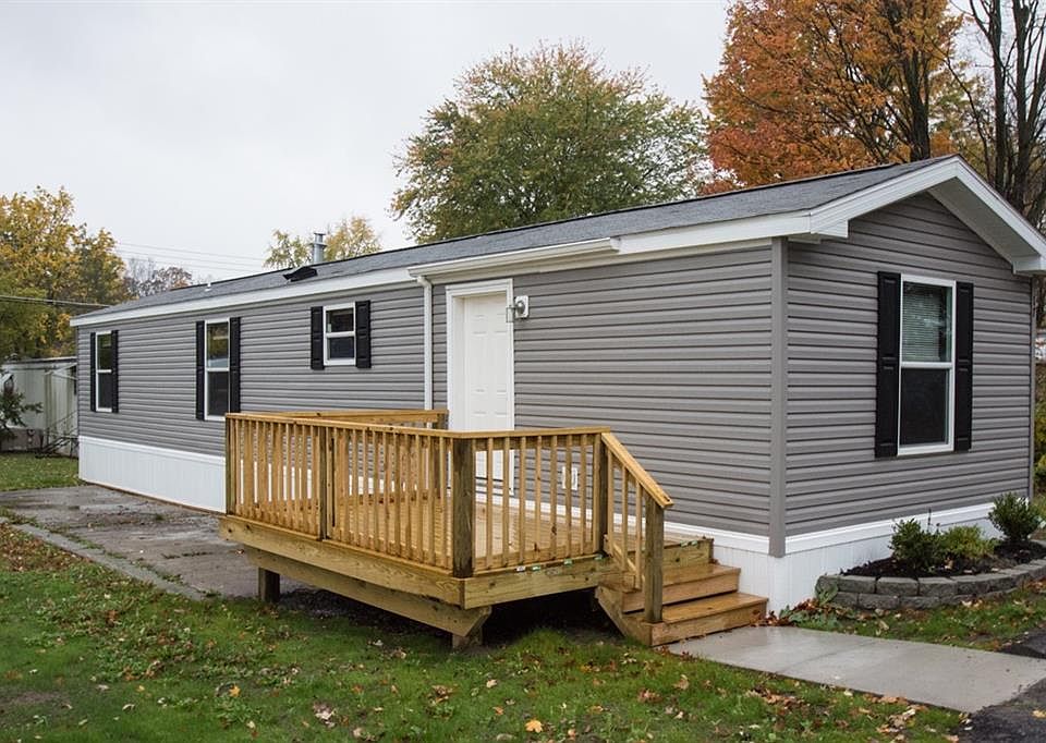 1st image of 17 Fred Dr