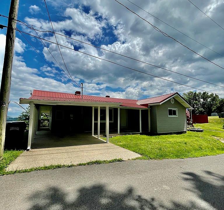 1st image of 2106 Sommer St