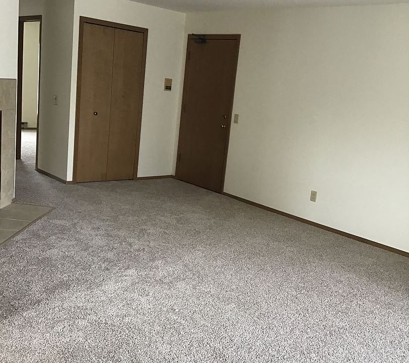 2nd image of 7579 Carrington Dr APT A