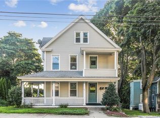 51 Church St, Groton, CT 06340