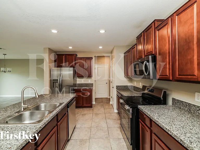 9632 Sage Creek Dr — Photo 7