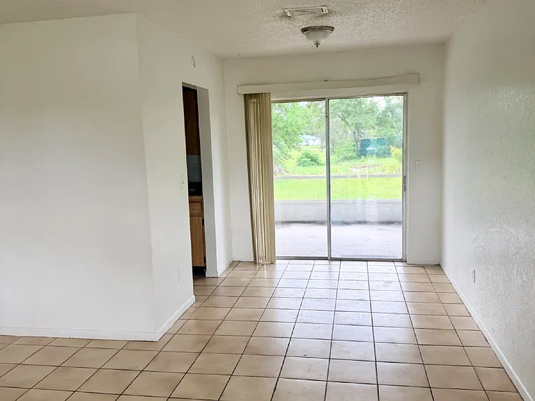 5123 Higate Rd — Photo 10