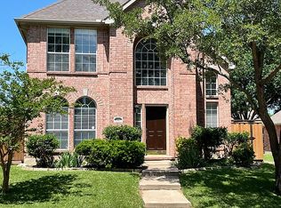 8445 Gateway Dr, Plano, TX 75025