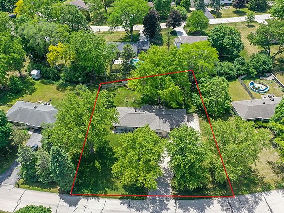 3rd image of 875 Plateau LANE