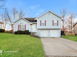 2110 Glenside Rd, Kearney, MO 64060