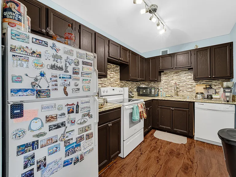200 N Dearborn St #4308 — Photo 6