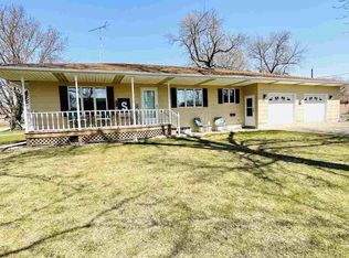 720 3rd St, Allison, IA 50602