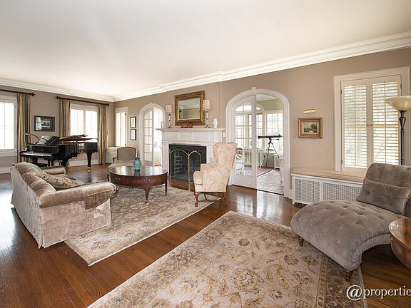 3rd image of 119 Abingdon Ave