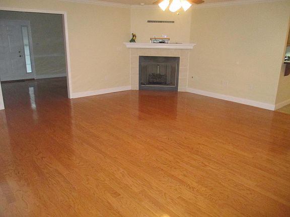 5th image of 8130 Frederick John St
