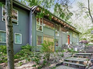 123 Hoyt St, Darien, CT 06820