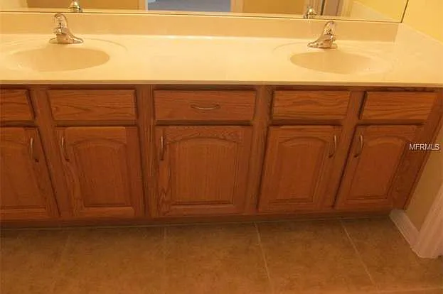 37150 Highland Bluff Cir — Photo 43