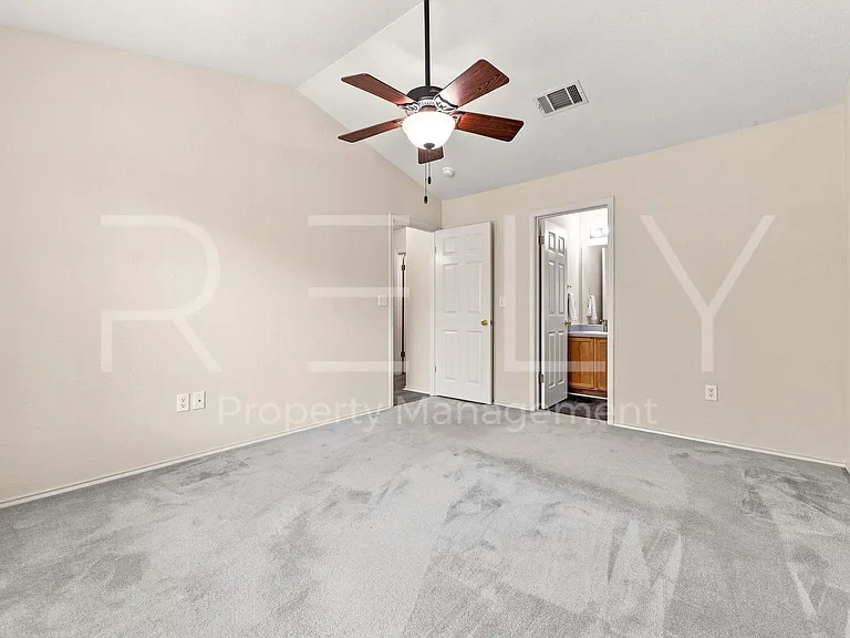 103 Prairie Springs Loop — Photo 17