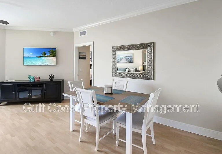 800 N Tamiami Trl #806 — Photo 9