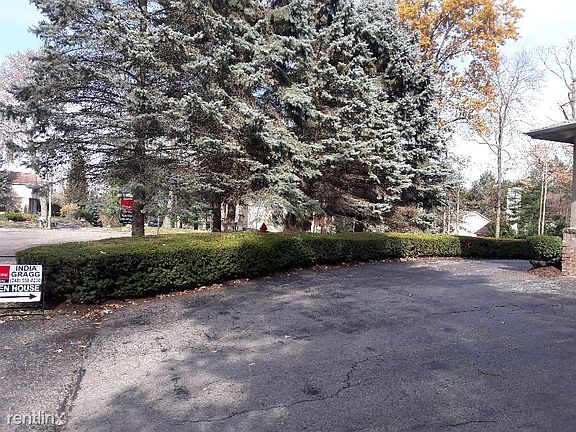 3rd image of 4533 Borland St
