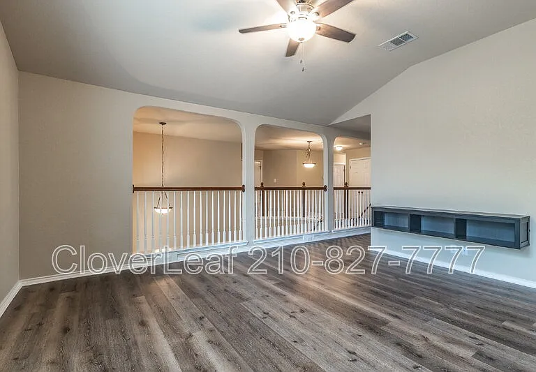 409 Loch Lomond Dr — Photo 22