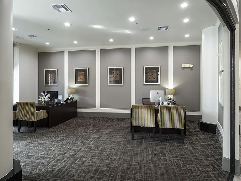 Instrata Upper Kirby — Photo 62