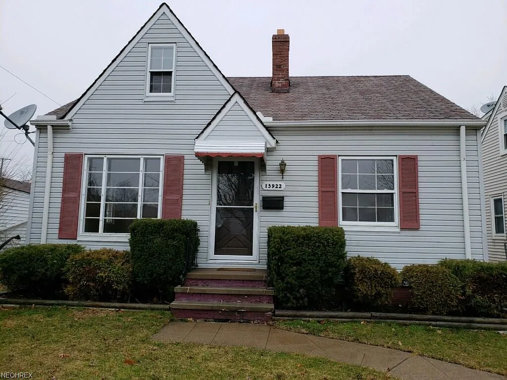 13922 Courtland Ave photo 1