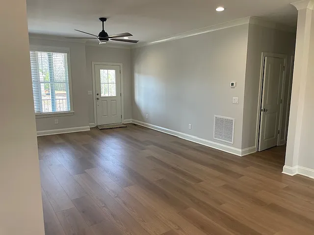 8528 Aventine Hill Dr — Photo 10