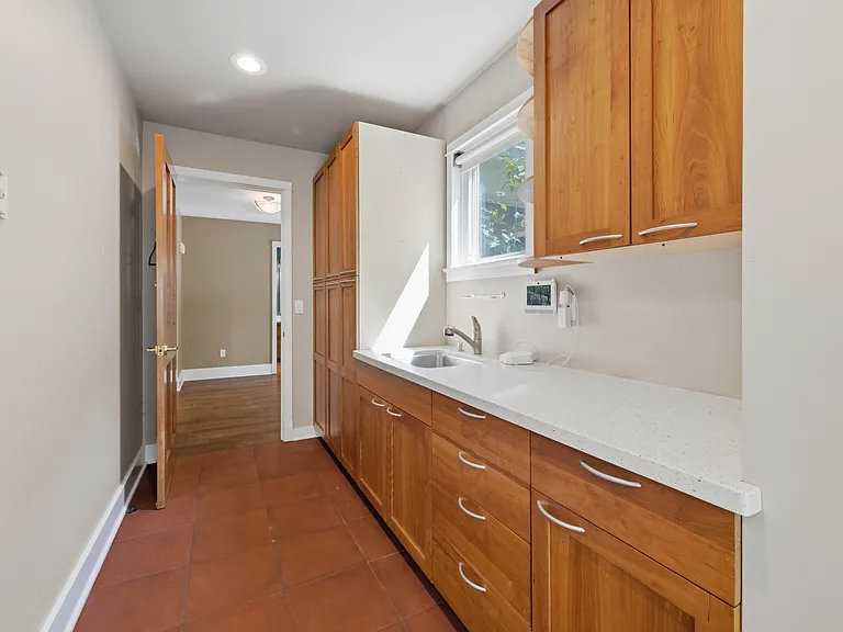 7 Boway Rd — Photo 38