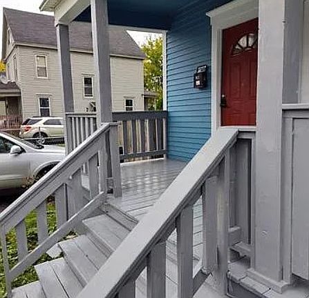 4th image of 153 Fernwood Ave #1