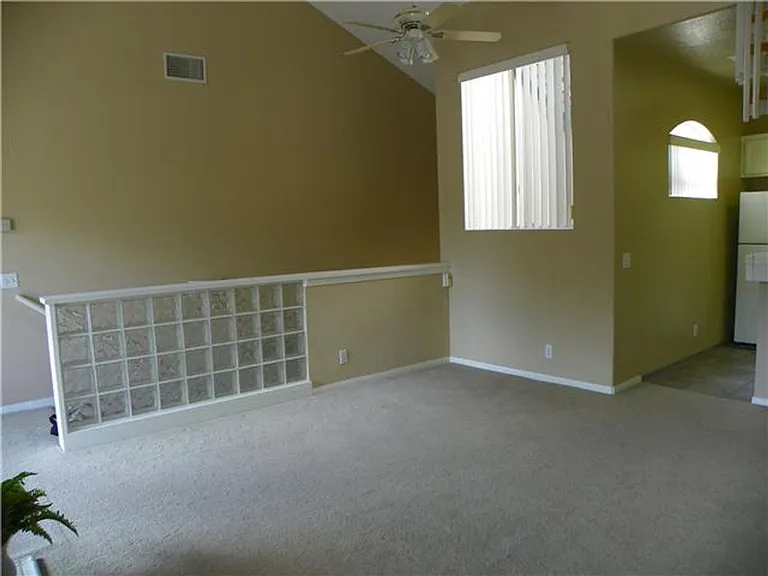 7205 Calabria Ct #7 — Photo 11