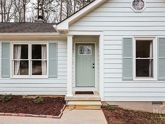 2nd image of 149 Hunters Crossing Road