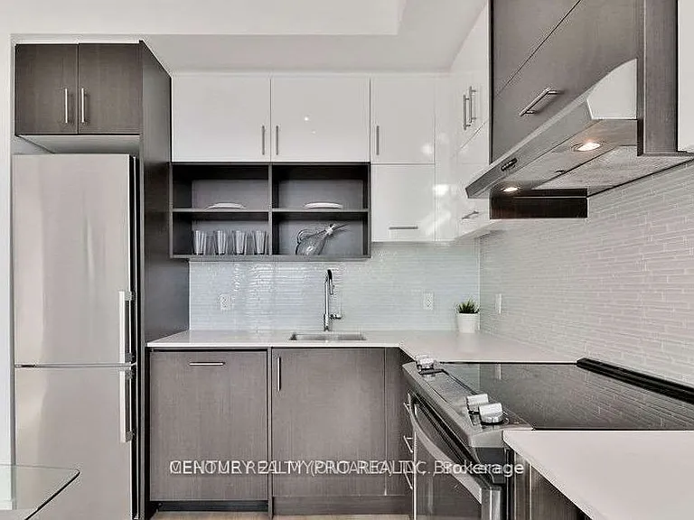 128 Fairview Mall Dr #1402 — Photo 6