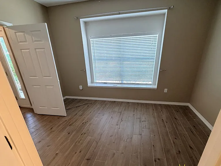 4412 Windrush Dr — Photo 14