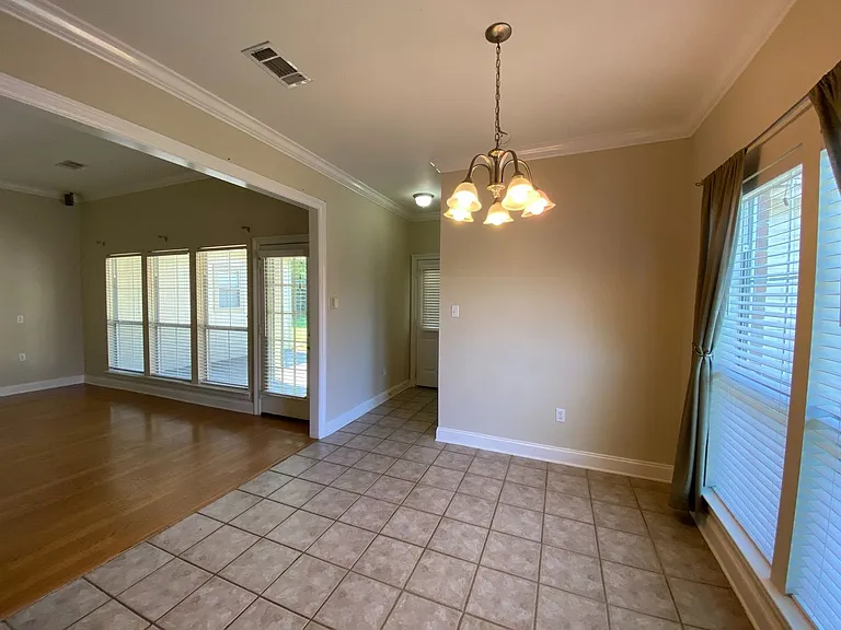 413 Lake Worth Dr — Photo 6