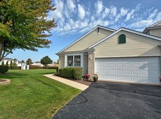17232 Longbow Dr, Lockport, IL 60441