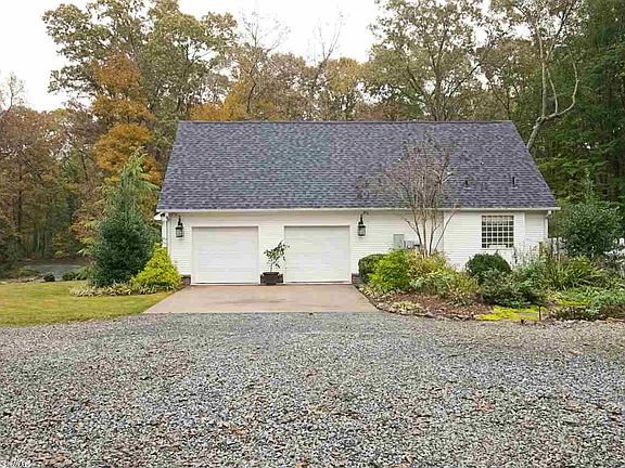 4th image of 9401 Johnson Rd