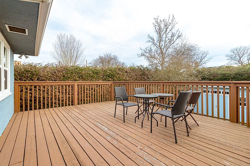 Saanich House for rent - 1 Bedroom — photo 15