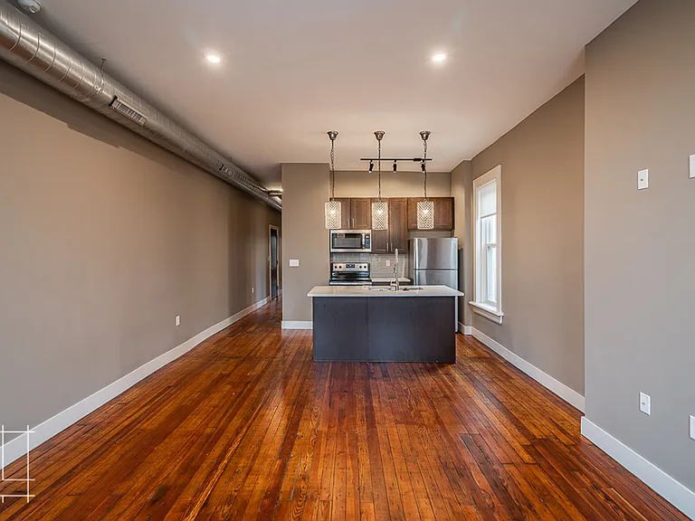 245 King Ave — Photo 12