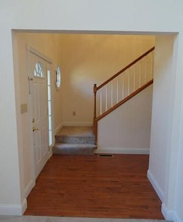 5th image of 1382 Mozart Ln