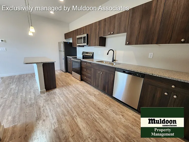 898 S Harmony Dr — Photo 7