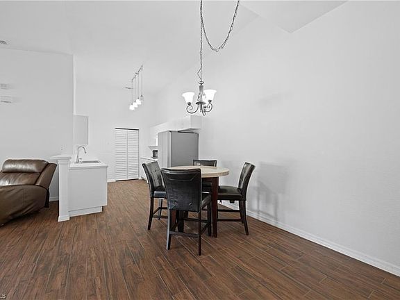5th image of 27119 Matheson AVE #205