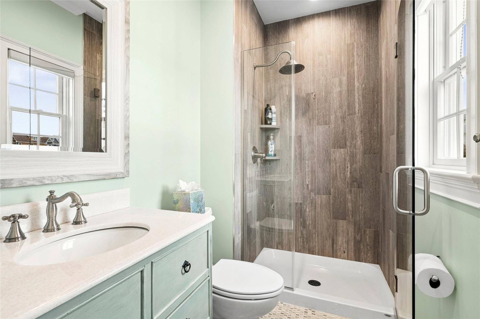  Well appointed and beautifully done  baths 