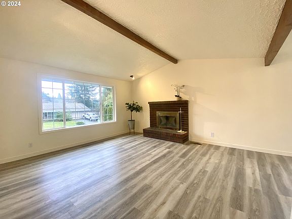 5th image of 9502 NE Woodridge St