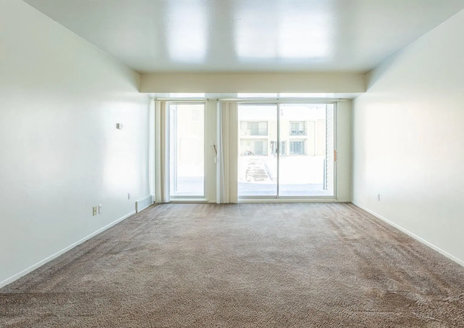 Newport Park Apartments — Photo 4