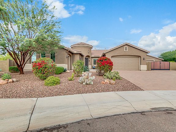 3rd image of 4726 W Silva Dr
