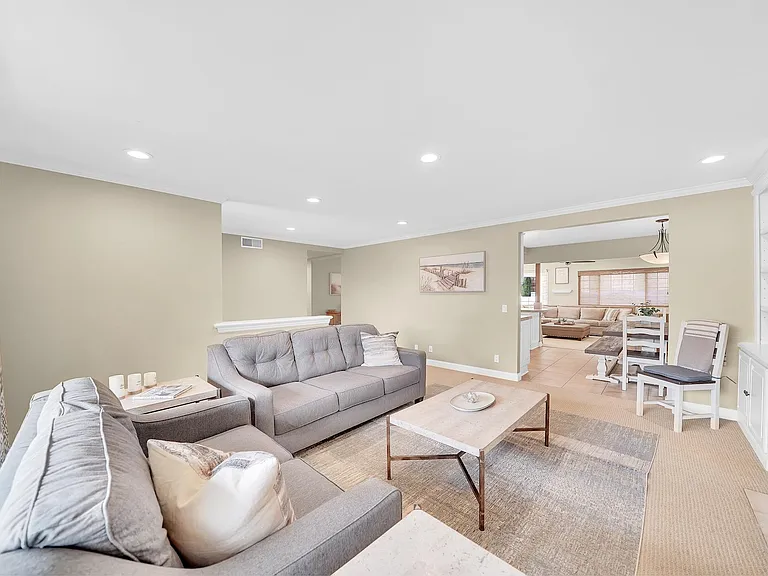 33581 Big Sur St — Photo 5