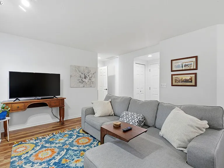 13936 SW Uplands Dr — Photo 20