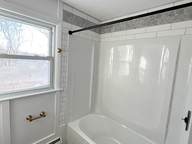 11 Beacon St #1 — Photo 10