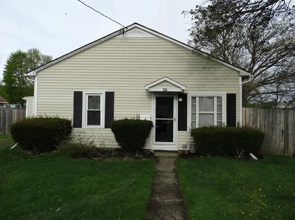 28 Clark St, Painted Post, NY 14870