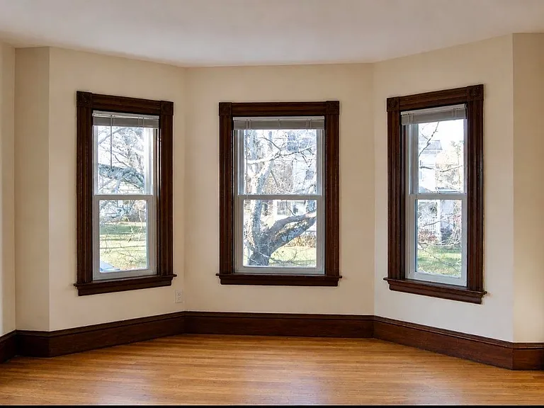 435 Broad St — Photo 11