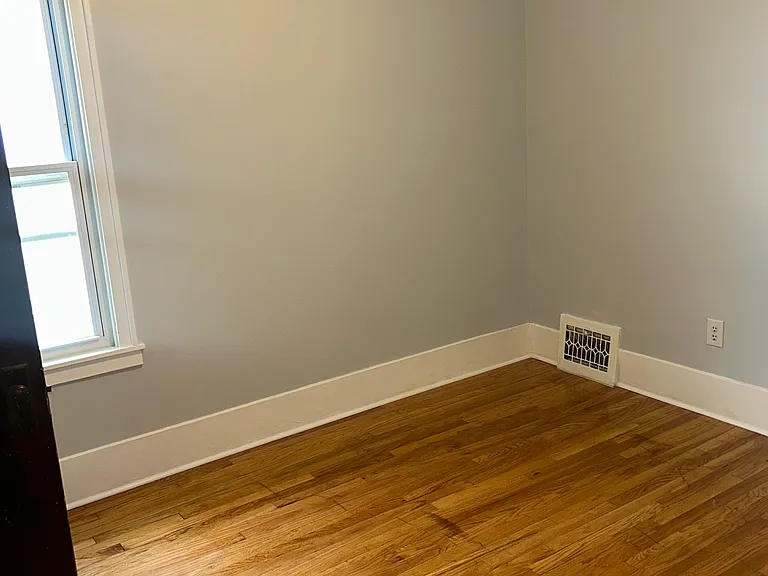 124-26 Woodruff Ave #126 — Photo 13