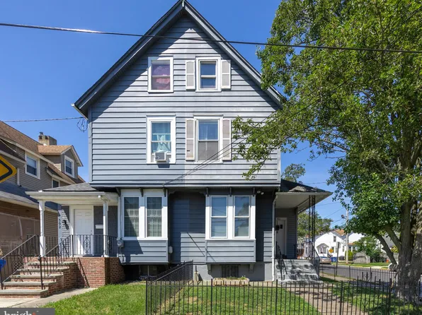 500 Locust Ave, Burlington, NJ 08016